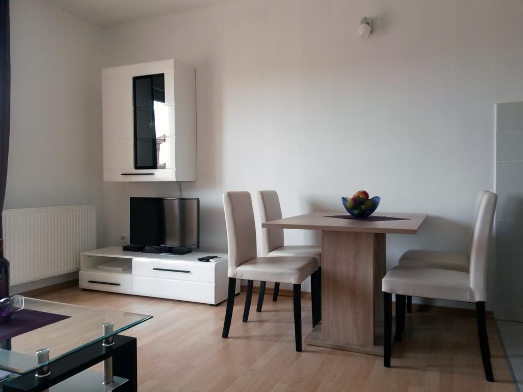Apartments Josipa & Niki Vodice Quarto foto